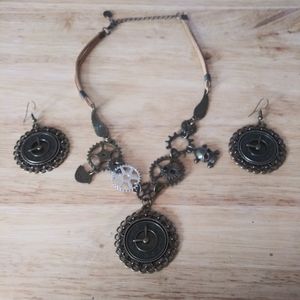 Steampunk necklace and earring set